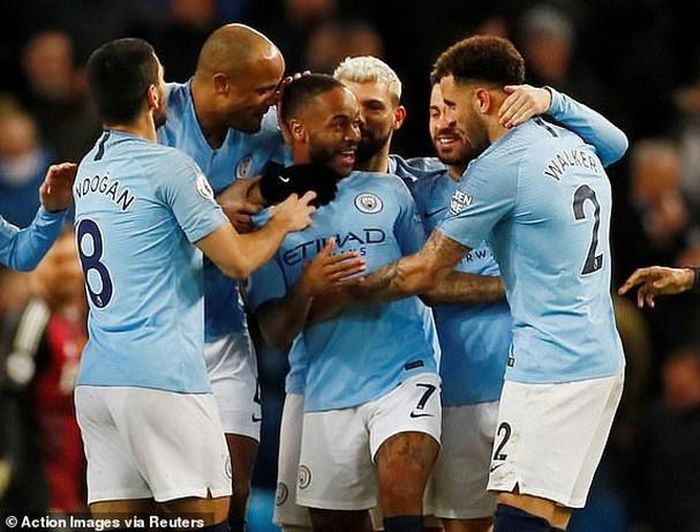 Sterling ghi cả 3 bàn thắng trong chiến thắng 3 -1 trước Watford. Ảnh: Getty