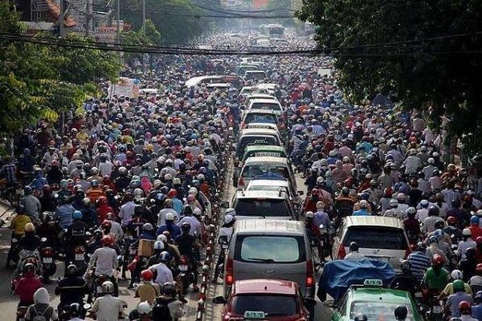 Thể chế tốt sẽ tạo động lực cho người dân làm ăn kinh doanh.