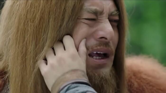 Vẫn là cái bẹo má quen thuộc