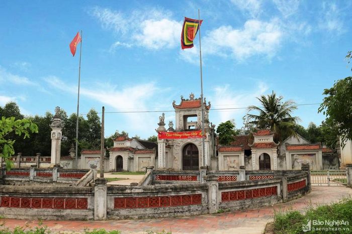 Trải qua hàng trăm năm tồn tại, phủ Trần Đăng Dinh đã được trùng tu tôn tạo nhiều lần và đã được Nhà nước công nhận là Di tích Lịch sử văn hóa năm 1992. Hiện nay, phủ là nơi sinh hoạt văn hóa tâm linh của người dân địa phương và là điểm đến thăm quan, chiêm bái của du khách khi tới thăm quê lúa.