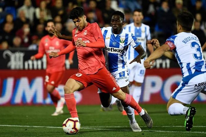 Asensio bỏ lỡ cơ hội mở điểm cho Real Madrid.