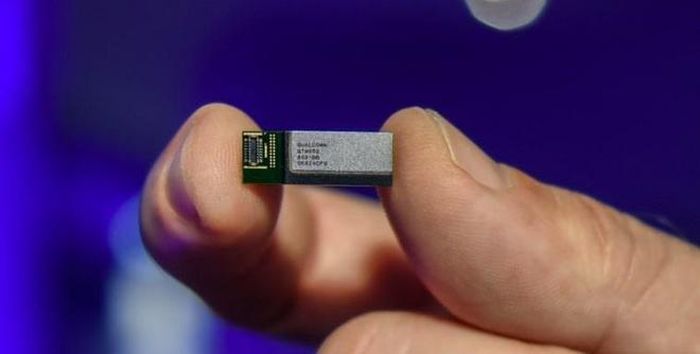 Chip 5G của Qualcomm, được đánh giá là lựa chọn tốt nhất trên thị trường, có thể được tích hợp vào iPhone 2020. Ảnh: Cnet.