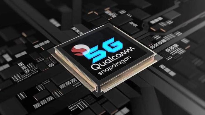 Máy được trang bị bộ xử lý Snapdragon mạnh mẽ nhất từ Qualcomm, hỗ trợ công nghệ 5G và AI.