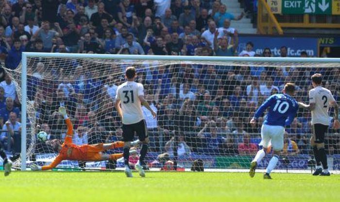 De Gea liên tục sai lầm, và cho thấy phong độ xuống dốc gần đây.