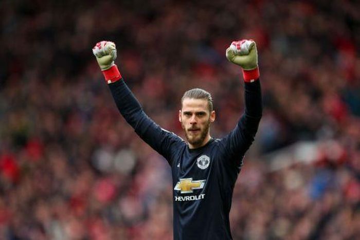 MU phải cận thận trong việc giữ chân De Gea.