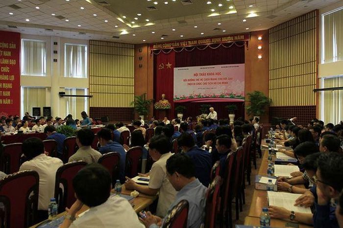 Quang cảnh hội thảo.