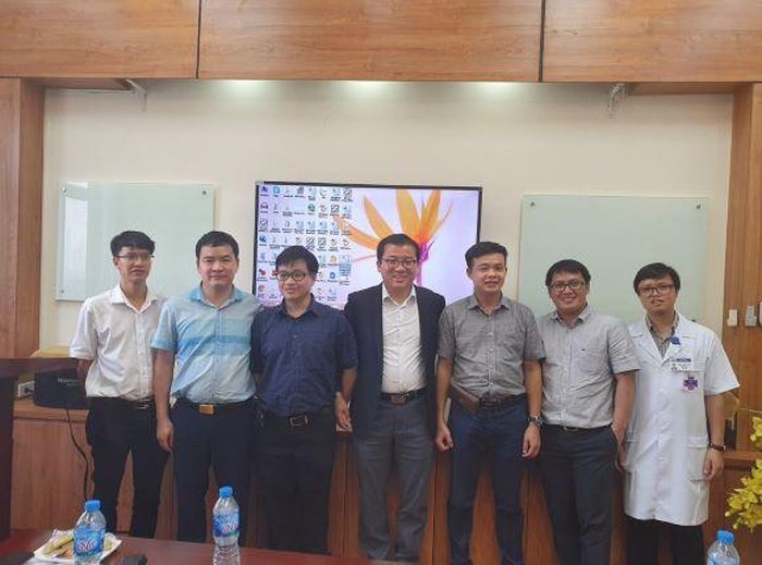 Đoàn chuyên gia Hàn Quốc và Bệnh viện K. 