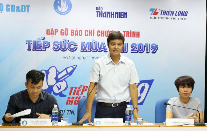 Anh Bùi Quang Huy, Bí thư T.Ư Đoàn, Chủ tịch Hội SVVN cho biết, chương trình Tiếp sức mùa thi năm 2019 không chú trọng số lượng tình nguyện viên, đội hình tình nguyện. ẢNH: BẢO ANH