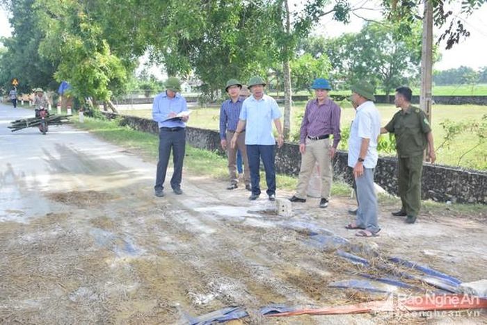 Chốt kiểm dịch tại xã Tăng Thành chưa đảm bảo kỹ thuật, chưa có đủ điều kiện cho lực lượng chốt chặn đảm bảo 24/24 giờ. Ảnh: Xuân Hoàng