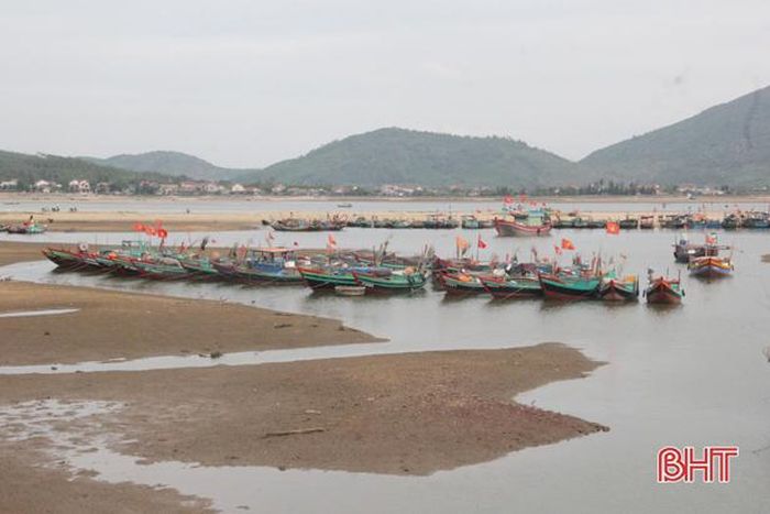 Hy vọng dự án nạo vét luồng lạch Cửa Nhượng sẽ sớm được thực hiện, tạo thuận lợi cho bà con khai thác hải sản
