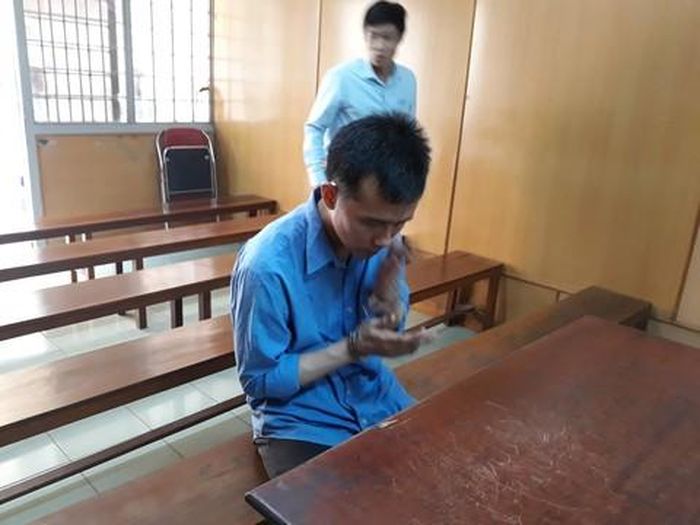 Bị cáo Đoái Phước Thiện tại tòa án.