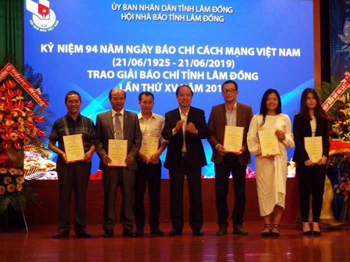 Trao giải C