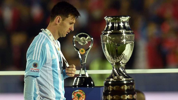 Leo Messi không có duyên với Copa America