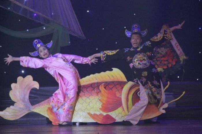Tác phẩm múa Ông đầu rau do Văn Dũng - Minh Hằng biên đạo tham dự Cuộc thi Múa hài lần thứ nhất do Hội Nghệ sĩ Múa Việt Nam tổ chức 2018.