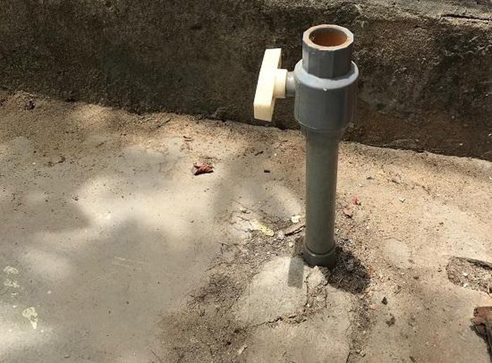 Giếng nước bị nhiễm mặn, không thể sử dụng.