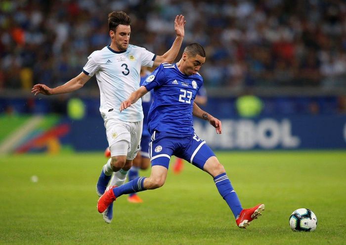Argentina bị ví là những khúc gỗ