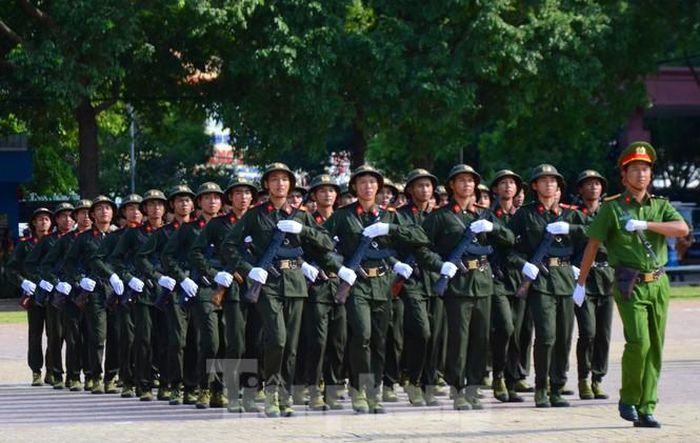 Có hơn 800 cán bộ, chiến sĩ thuộc 8 đội tuyển Công an các tỉnh, thành phố trong Bảng thi số 7; trên 300 cán bộ chiến sĩ các khối duyệt đội ngũ của Công an tỉnh Đắk Lắk; Trên 100 cán bộ chiến sĩ thuộc Trung đoàn Cảnh sát Cơ động Tây Nguyên, Tiểu đoàn Cảnh sát Đặc nhiệm số 3 thuộc Bộ Tư lệnh CSCĐ Bộ Công an tham gia đồng diễn võ thuật, và biểu diễn khí công. 