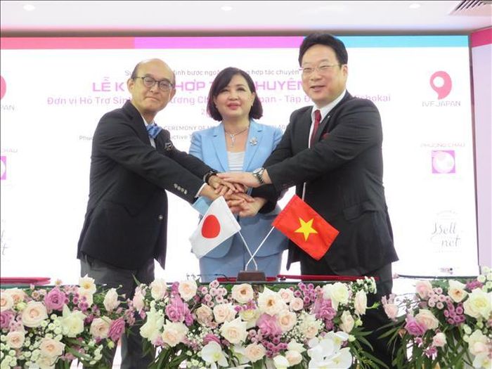 Lễ ký kết hợp tác giữa các bên.