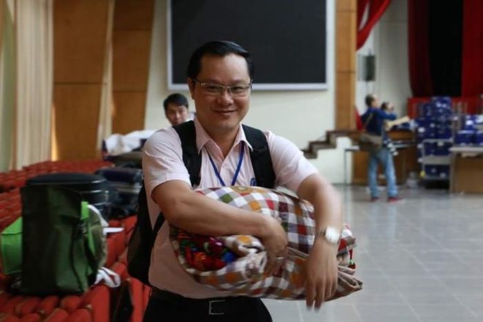 Mọi người đều cảm thấy vui vẻ sau khi hoàn toàn nhiệm vụ.