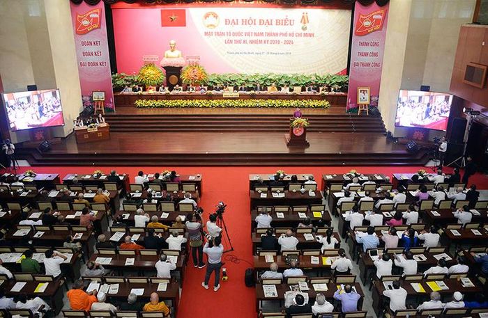 Quang cảnh phiên bế mạc.