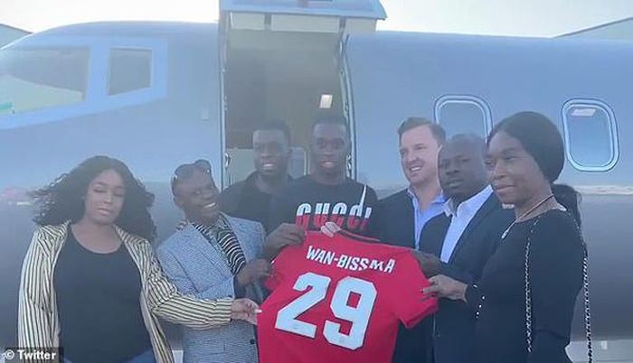 Wan-Bissaka sẽ mặc áo số 29 tại MU