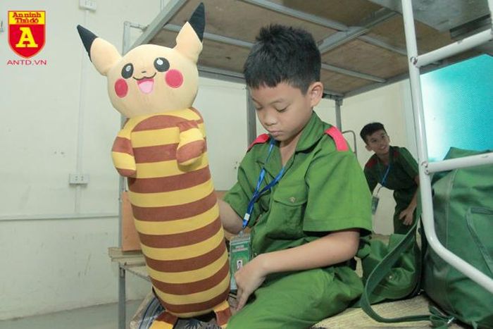 "Người bạn" quen thuộc được một học viên mang theo
