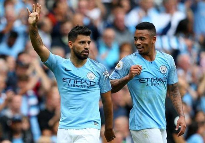Sergio Aguero và Gabriel Jesus ở Manchester City