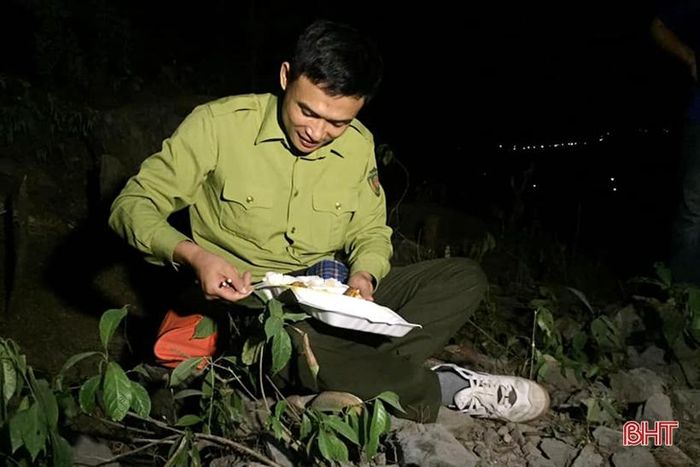 ... tiếp thêm năng lượng để không chế "giặc lửa"
