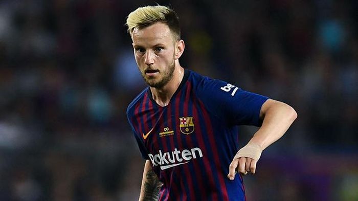 MU đã hỏi mua Rakitic