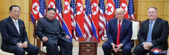  (Ảnh: KCNA) 