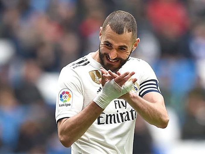 Benzema đã có 10 năm ở Bernabeu