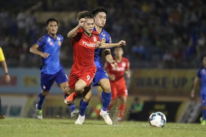 Trận thắng 3-0 của Quảng Nam trước HA.GL tại Tam Kỳ mới đây. Ảnh: Viết Định