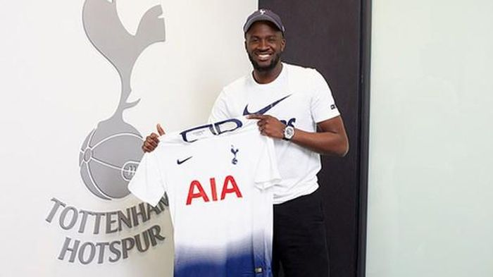 Để có sự phục vụ của Tanguy Ndombele, đương kim Á quân Champions League đã phải bỏ ra khoản tiền 56,5 triệu bảng.