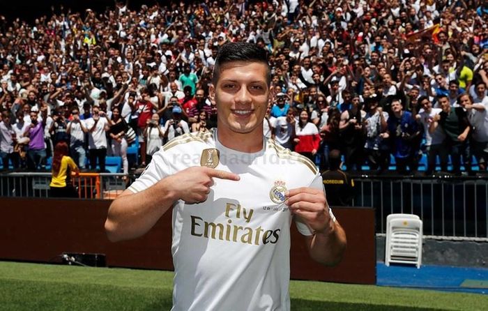  Luka Jovic (60 triệu euro, Frankrurt sang Real Madrid) 