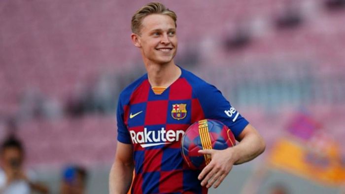  Frenkie De Jong (75 triệu euro, Ajax sang Barcelona) 