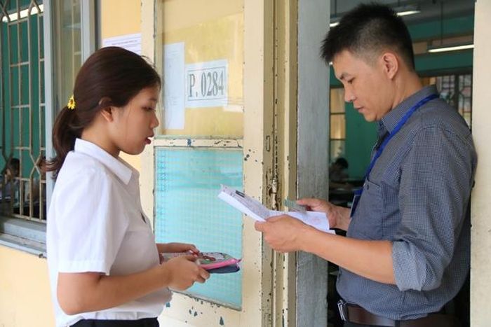 Gọi thí sinh vào phòng thi trong kỳ thi THPT Quốc gia 2019