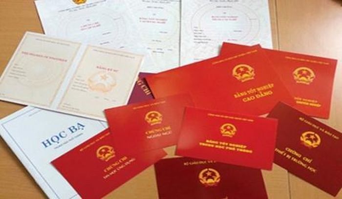 TS Vũ Thu Hương cho rằng học theo cách tại chức hiện nay khó đáp ứng được chất lượng như chính quy.