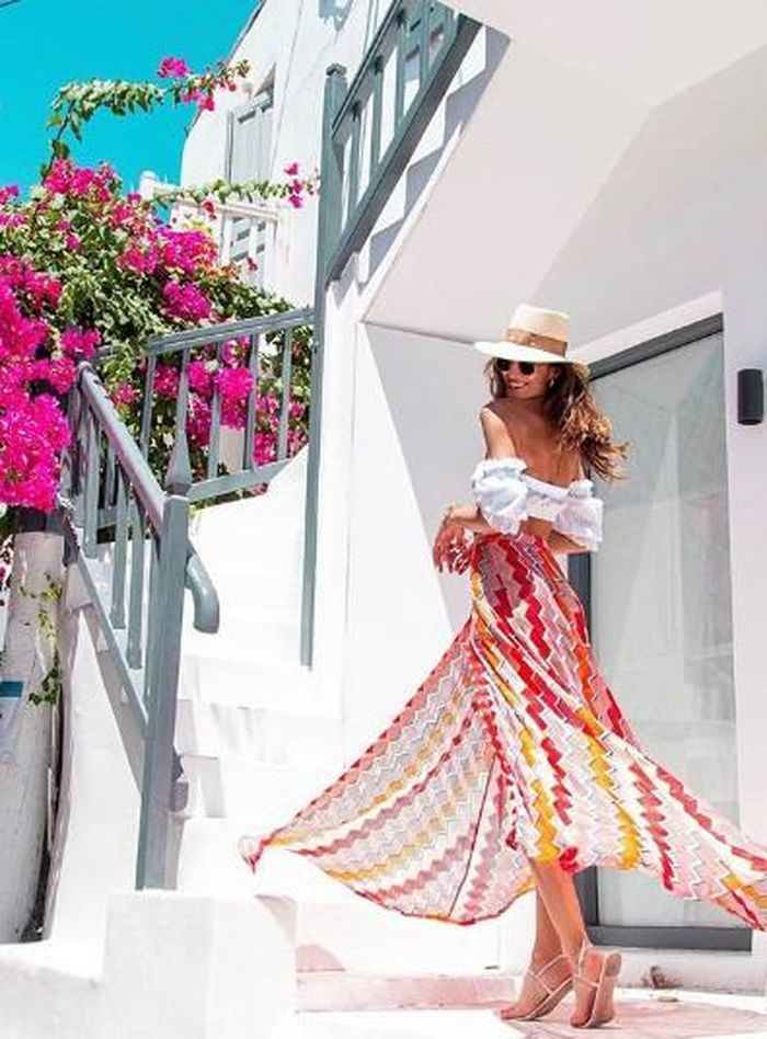 Izabel Goulart đang tận hưởng kỳ nghỉ dài bất tận ở Hy Lạp bên hôn phu kém 6 tuổi - thủ thành tuyển Đức Kevin Trapp.