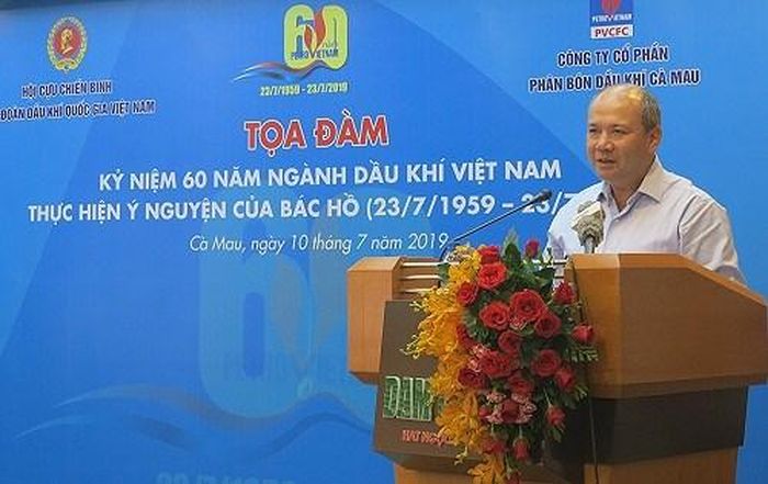 Ông Đinh Văn Sơn - Thành viên Hội đồng thành viên PVN phát biểu tại tọa đàm.