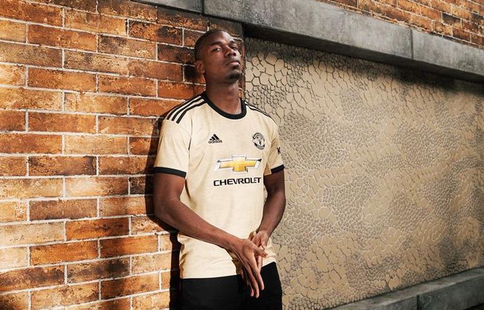 Juventus ngừng quan tâm Pogba