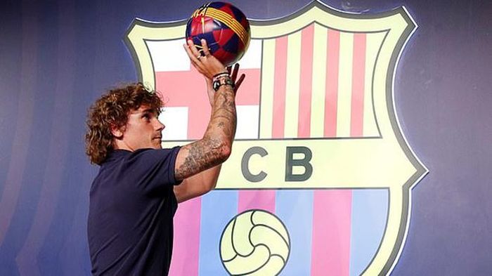 Atletico kiện Barca và Antoine Griezmann tới cùng