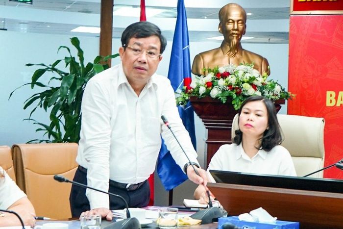 Đồng chí Phạm Xuân Cảnh phát biểu tại hội nghị