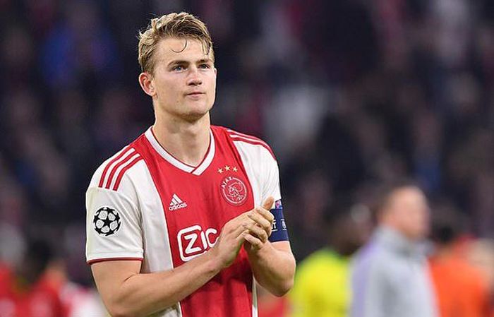 Juventus đồng ý trả 67,5 triệu bảng để giành chữ ký De Ligt