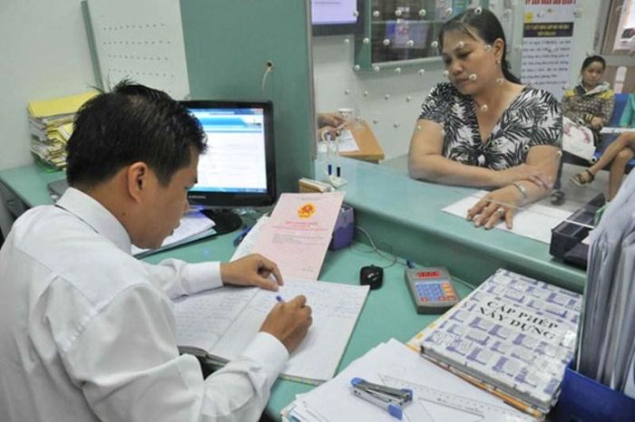 Người dân vẫn than phiền về TTHC trong lĩnh vực đất đai.