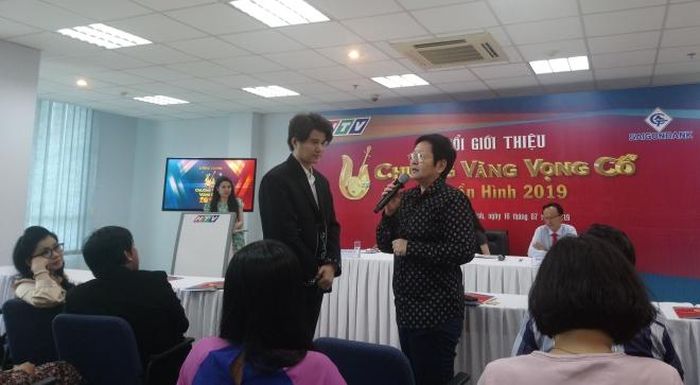 NSƯT Hoa Hạ, thành viên Hội đồng nghệ thuật vòng Chung kết xếp hạng, chia sẻ về cuộc thi