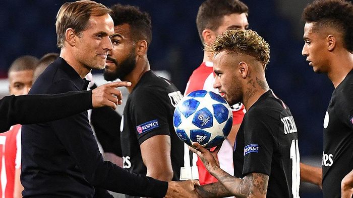 HLV Tuchel “đá” hẳn chuyện Neymar cho ban lãnh đạo PSG giải quyết.