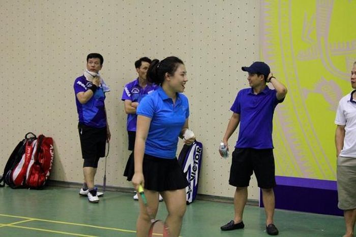  Nụ cười của 1 nữ VĐV cầu lông.