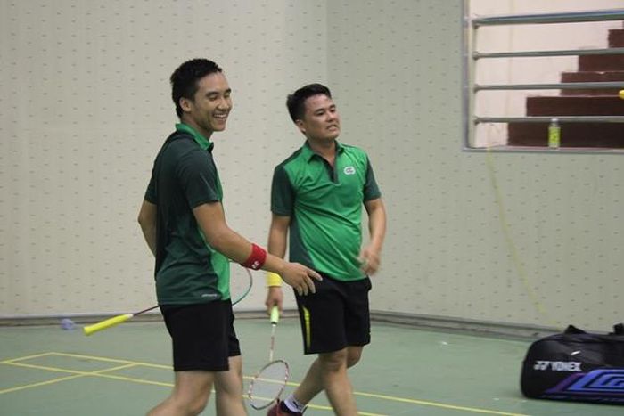 Tiếng cười thường trực ngay cả trên sân thi đấu. 