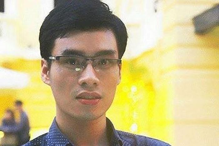 Nhà báo Hồ Viết Thịnh