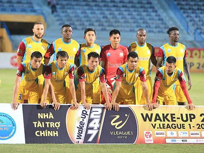 Liệu cả V-League chỉ có mình S. Khánh Hòa BVN là thực sự "sạch"?. Ảnh: VPF